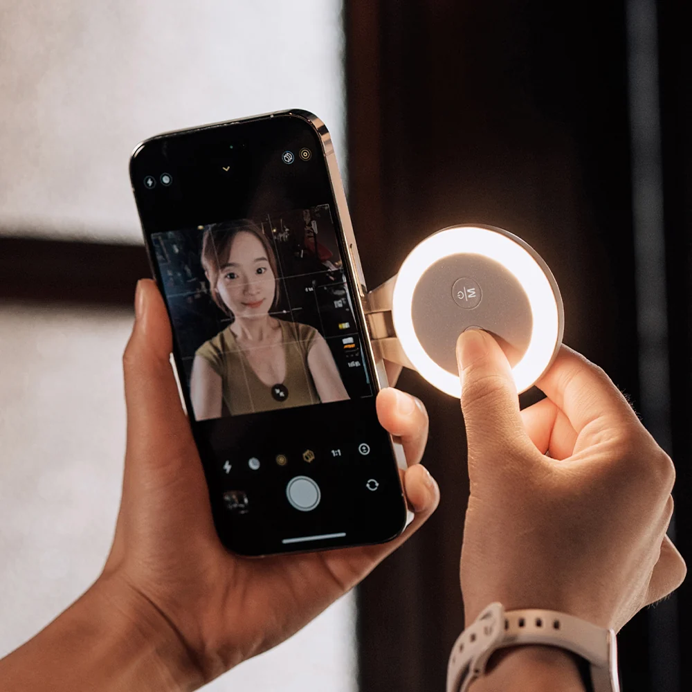 MagGlow Phone Fill Light - Image 3
