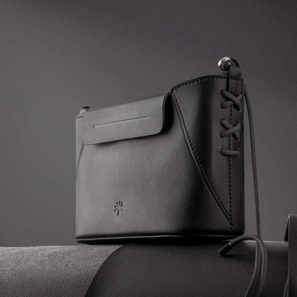 OneGo Classic Crossbody Mobile Bag - Image 9