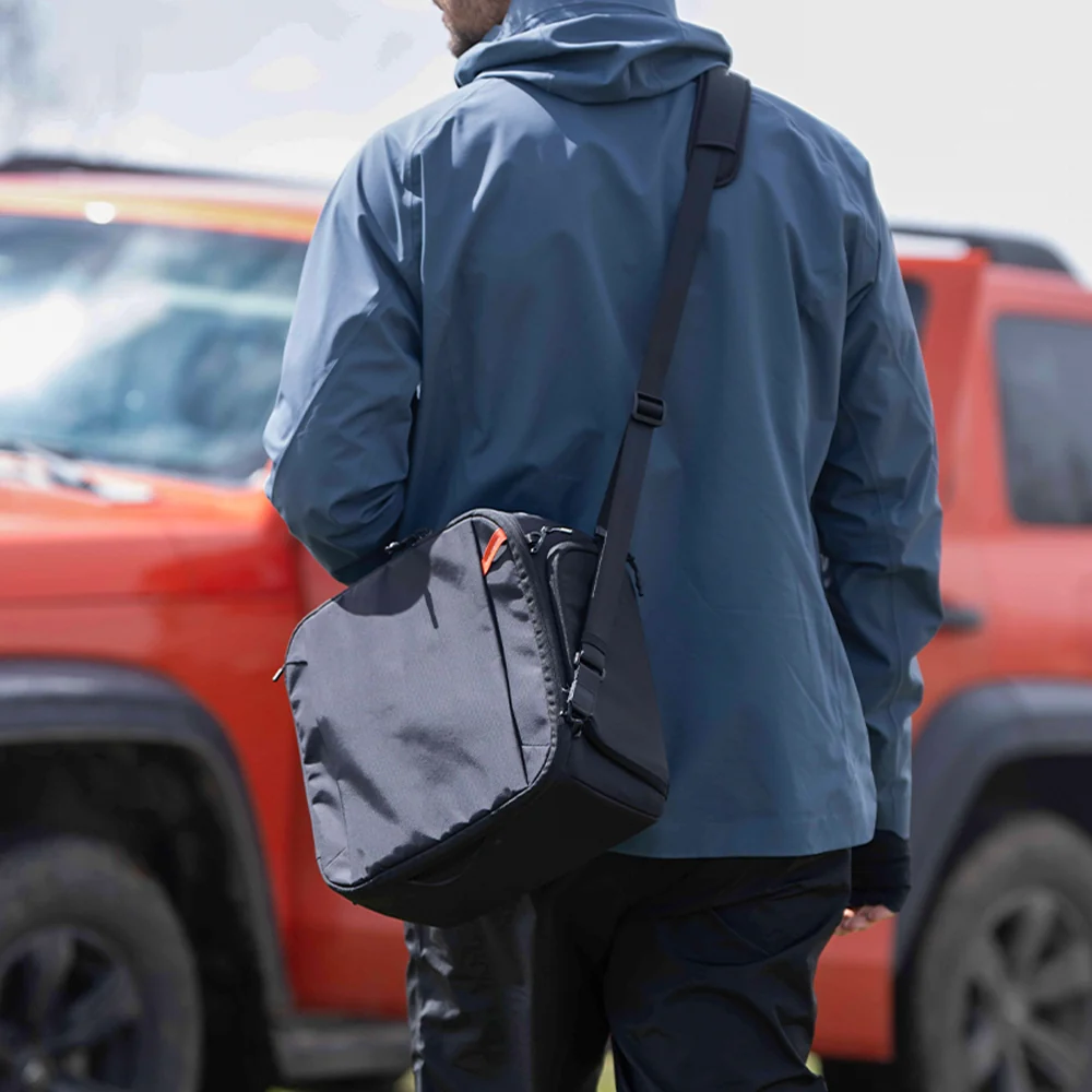 OnePro Flex Backpack 30L (Space Black) + Camera Insert M - Image 9